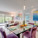 Golfers\' Paradise At Nick Price Residences!