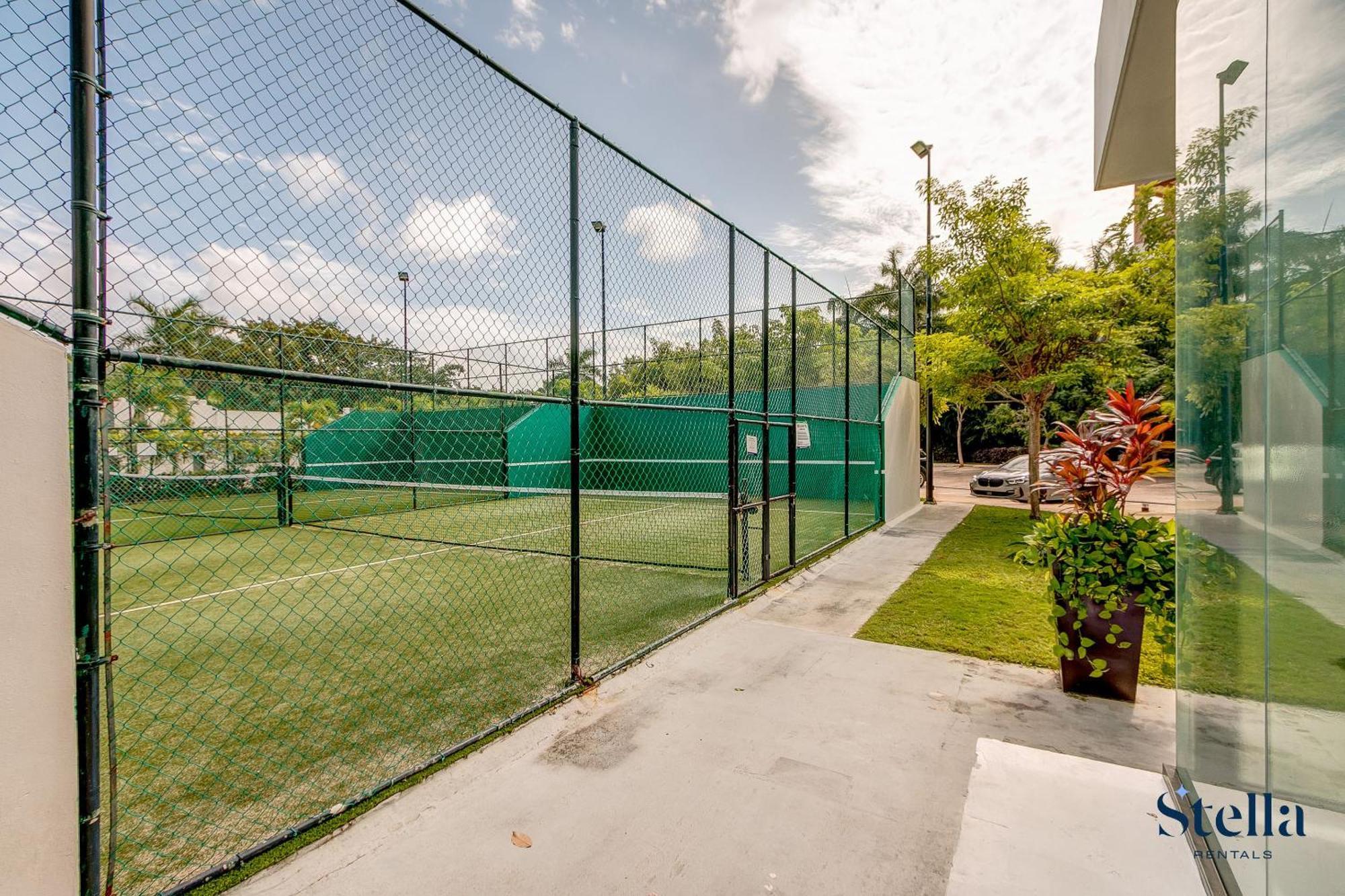 Apartamento Golfers' Paradise At Nick Price Residences!