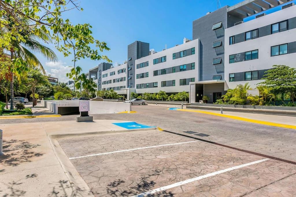 Golfers' Paradise At Nick Price Residences! Playa del Carmen