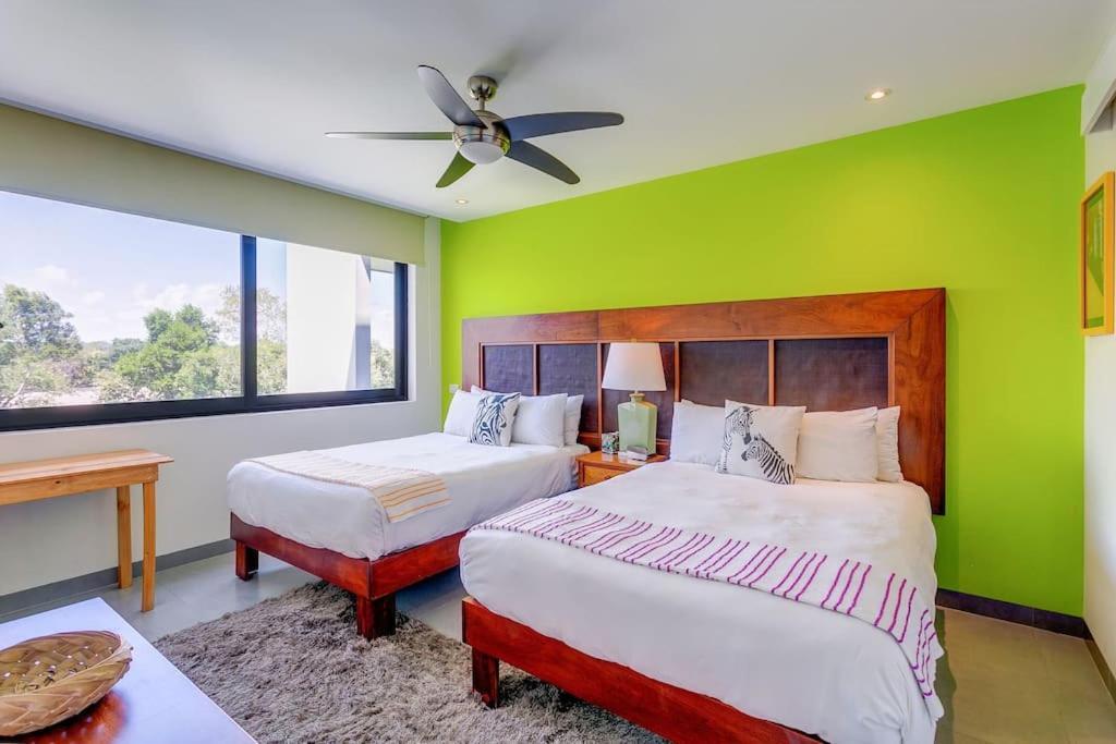 Golfers' Paradise At Nick Price Residences!